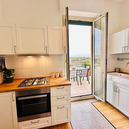 Apartament Attico Lussuoso Roma Centro Zewnętrze zdjęcie