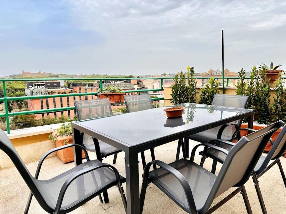 Apartament Attico Lussuoso Roma Centro Zewnętrze zdjęcie