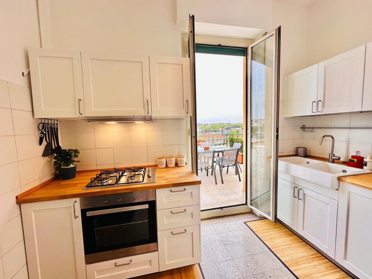 Apartament Attico Lussuoso Roma Centro Zewnętrze zdjęcie