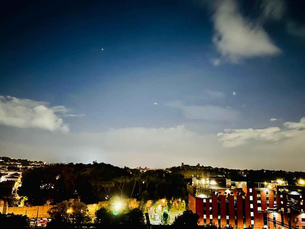 Apartament Attico Lussuoso Roma Centro Zewnętrze zdjęcie